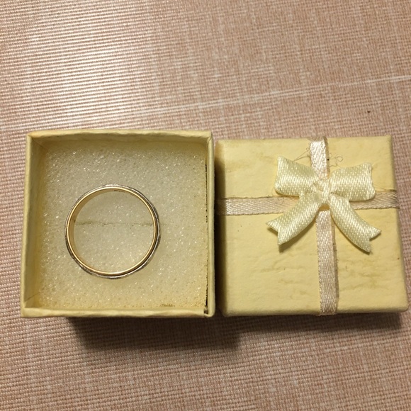 18 K gold ring with platinum oblique pattern - Picture 1 of 6